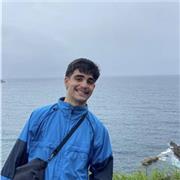 Soy estudiante de Estadística Aplicada (UCM), doy clases a alumnos de ESO, Bachillerato y primeros cursos universitarios